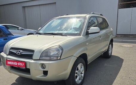 Hyundai Tucson III, 2008 год, 790 000 рублей, 1 фотография