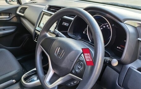 Honda Fit III, 2019 год, 1 150 000 рублей, 14 фотография