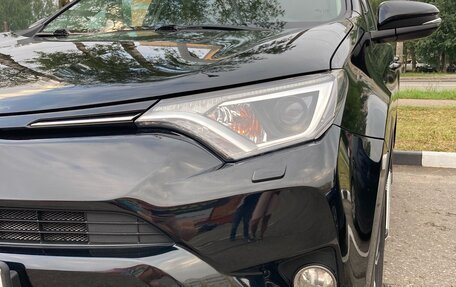 Toyota RAV4, 2017 год, 2 500 000 рублей, 3 фотография