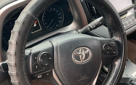 Toyota RAV4, 2017 год, 2 500 000 рублей, 11 фотография