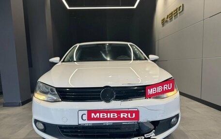 Volkswagen Jetta VI, 2011 год, 800 000 рублей, 3 фотография