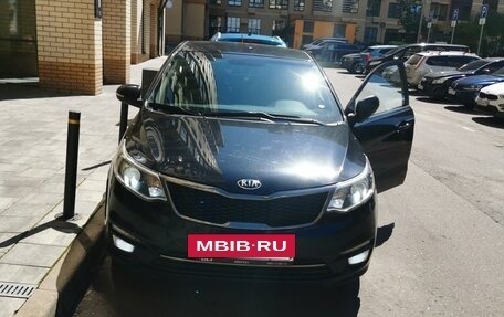 KIA Rio III рестайлинг, 2015 год, 1 350 000 рублей, 5 фотография