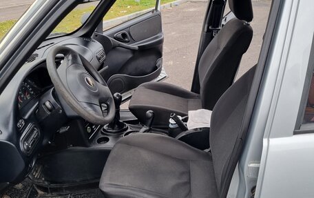 Chevrolet Niva I рестайлинг, 2014 год, 550 000 рублей, 6 фотография