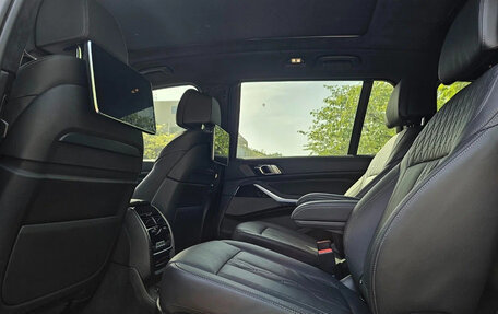 BMW X7, 2022 год, 7 820 000 рублей, 16 фотография