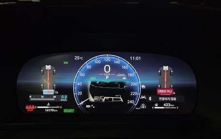 Toyota Crown, 2023 год, 4 570 000 рублей, 9 фотография