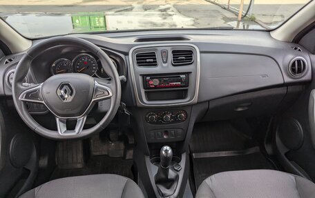 Renault Logan II, 2019 год, 1 050 000 рублей, 10 фотография