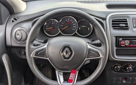 Renault Logan II, 2019 год, 1 050 000 рублей, 13 фотография