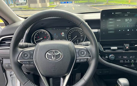 Toyota Camry, 2021 год, 2 420 001 рублей, 7 фотография