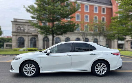 Toyota Camry, 2021 год, 2 420 001 рублей, 5 фотография
