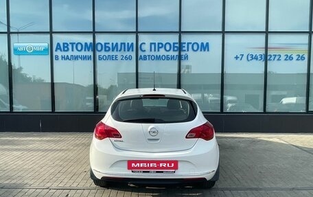 Opel Astra J, 2012 год, 689 000 рублей, 4 фотография