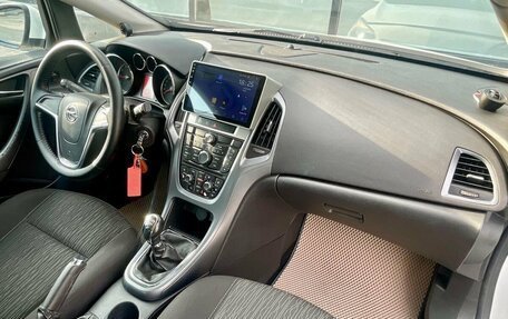 Opel Astra J, 2012 год, 689 000 рублей, 10 фотография