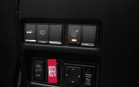 Nissan Patrol, 2010 год, 2 099 000 рублей, 17 фотография