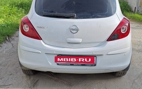 Opel Corsa D, 2013 год, 550 000 рублей, 2 фотография