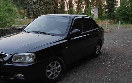 Hyundai Accent II, 2005 год, 650 000 рублей, 2 фотография
