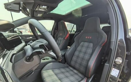 Volkswagen Golf GTI, 2021 год, 2 190 000 рублей, 6 фотография