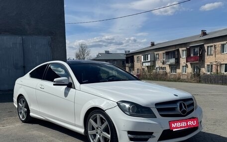 Mercedes-Benz C-Класс, 2013 год, 1 730 000 рублей, 2 фотография