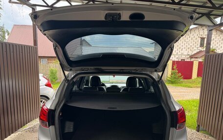 Hyundai ix35 I рестайлинг, 2012 год, 1 100 000 рублей, 14 фотография