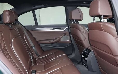 BMW 5 серия, 2021 год, 4 800 000 рублей, 16 фотография