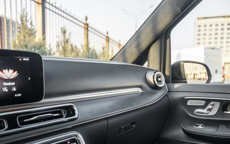 Mercedes-Benz V-Класс, 2024 год, 11 749 999 рублей, 11 фотография
