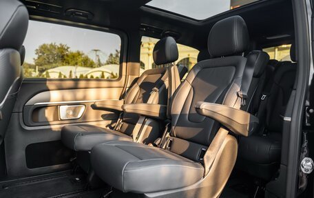 Mercedes-Benz V-Класс, 2024 год, 11 749 999 рублей, 18 фотография