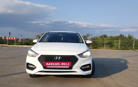 Hyundai Solaris II рестайлинг, 2018 год, 850 000 рублей, 6 фотография