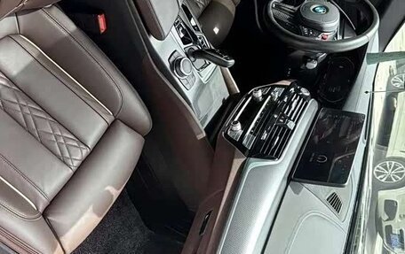 BMW 5 серия, 2022 год, 5 000 000 рублей, 9 фотография