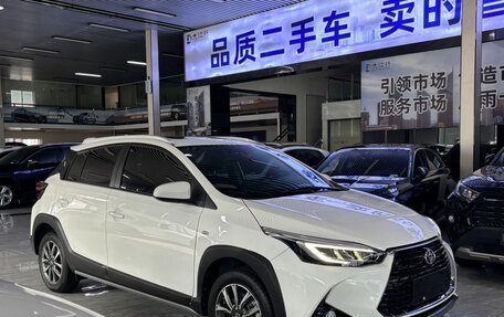 Toyota Yaris XP150 рестайлинг, 2022 год, 1 400 000 рублей, 3 фотография