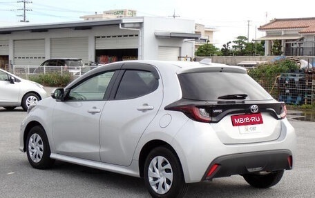 Toyota Yaris, 2021 год, 775 001 рублей, 7 фотография