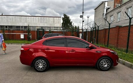 KIA Rio III рестайлинг, 2013 год, 1 100 000 рублей, 4 фотография