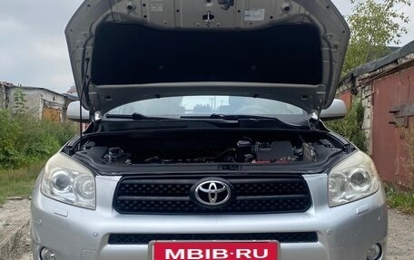 Toyota RAV4, 2008 год, 1 400 000 рублей, 17 фотография