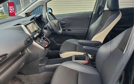 Toyota Wish II, 2017 год, 1 226 000 рублей, 9 фотография