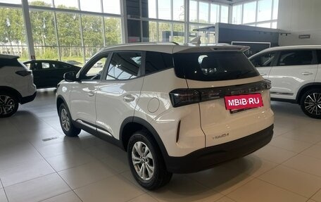 Chery Tiggo 4 I рестайлинг, 2025 год, 1 999 000 рублей, 7 фотография