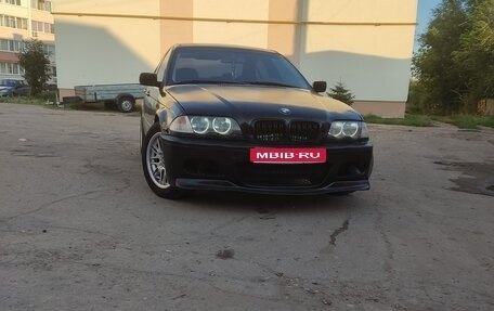 BMW 3 серия, 2000 год, 450 000 рублей, 1 фотография