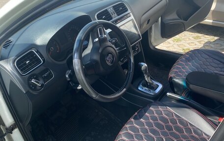 Volkswagen Polo VI (EU Market), 2015 год, 790 000 рублей, 13 фотография