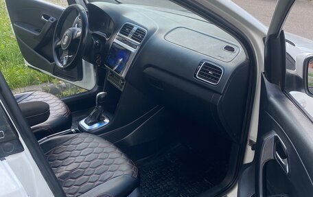 Volkswagen Polo VI (EU Market), 2015 год, 790 000 рублей, 21 фотография