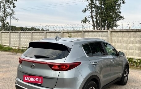 KIA Sportage IV рестайлинг, 2018 год, 1 800 000 рублей, 6 фотография