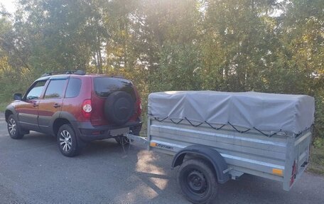 Chevrolet Niva I рестайлинг, 2016 год, 870 000 рублей, 4 фотография