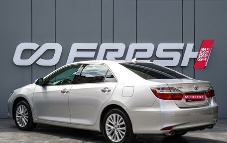Toyota Camry, 2015 год, 2 400 000 рублей, 2 фотография