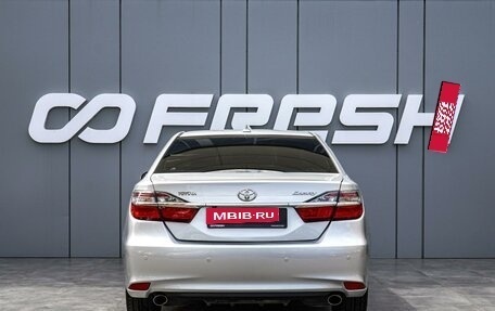 Toyota Camry, 2015 год, 2 400 000 рублей, 4 фотография