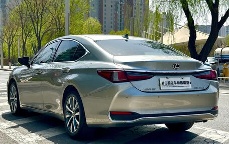 Lexus ES VII, 2022 год, 3 100 090 рублей, 10 фотография