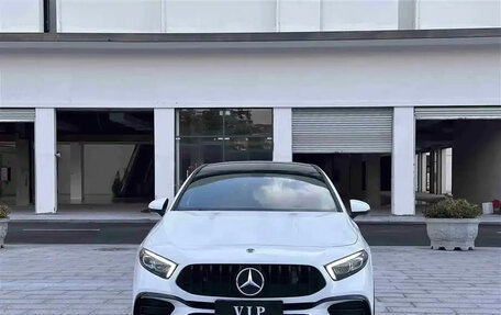 Mercedes-Benz A-Класс, 2020 год, 1 556 690 рублей, 2 фотография