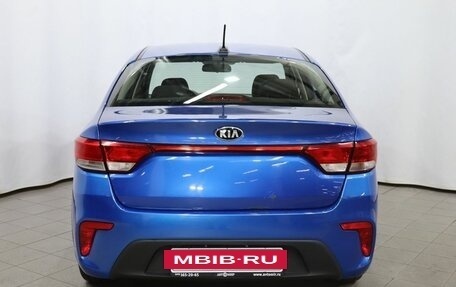 KIA Rio IV, 2018 год, 1 200 000 рублей, 5 фотография