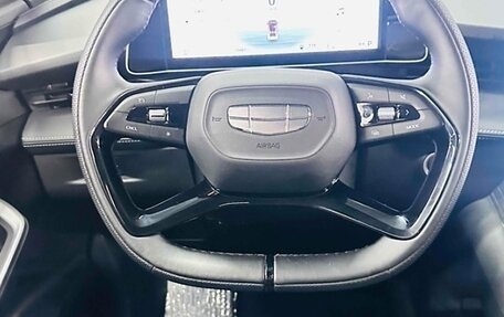 Geely Atlas, 2023 год, 1 620 325 рублей, 8 фотография