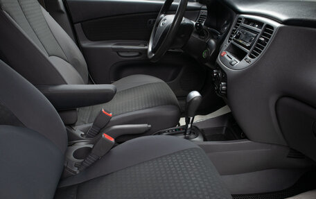 KIA Rio II, 2007 год, 859 000 рублей, 17 фотография