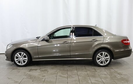 Mercedes-Benz E-Класс, 2009 год, 1 400 000 рублей, 8 фотография