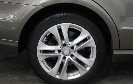 Mercedes-Benz E-Класс, 2009 год, 1 400 000 рублей, 9 фотография