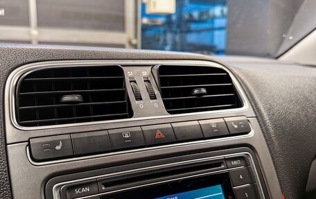 Volkswagen Polo VI (EU Market), 2015 год, 850 000 рублей, 13 фотография