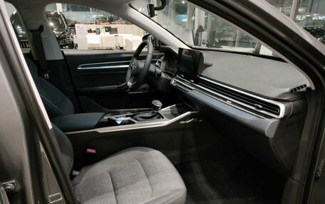 Geely Emgrand, 2024 год, 2 663 990 рублей, 6 фотография