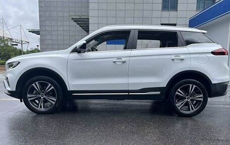 Geely Atlas I, 2022 год, 1 222 325 рублей, 4 фотография