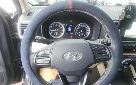 Hyundai Venue I, 2022 год, 1 620 005 рублей, 6 фотография